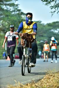 BIB: 
                            <button type="button" onclick="openModal(10124021)" class="btn btn-primary btn-sm float-right btn-popup" data-toggle="modal" data-target=".modal-high-quality">
                        <i class="fas fa-shopping-cart"></i> Add to Cart
                    </button>
                                            <button type="button" onclick="isThisMe(10124021, true)" class="btn btn-success btn-sm float-right btn-popup btn-isme hidden" data-toggle="tooltip" data-placement="bottom" title="นี่คือรูปของคุณใช่ไหม คลิกที่นี่เพื่อเอาเข้าอัลบั้ม">
                        <i class="fas fa-plus"></i> Add to album
                    </button>
                    <button type="button" onclick="isThisMe(10124021, false)" class="btn btn-warning btn-sm float-right btn-popup btn-isnotme hidden">
                        <i class="fas fa-ban"></i> Remove from album
                    </button>